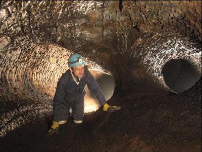 Tommo in Cueva de Felipe Reventon