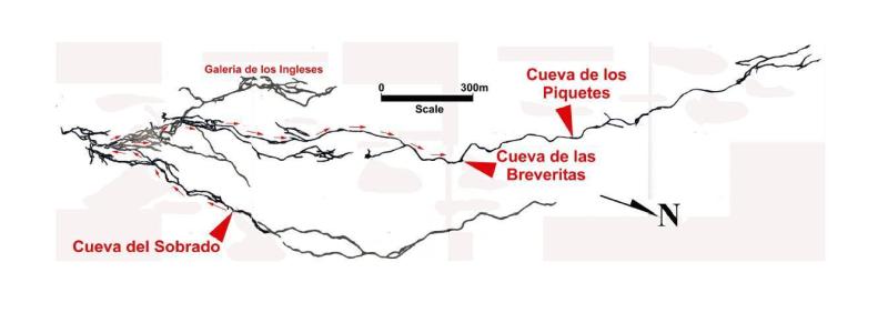 The impressive passage of Cueva de los Pajaros