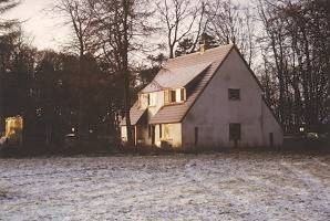 MCG Cottage on a frosty morning